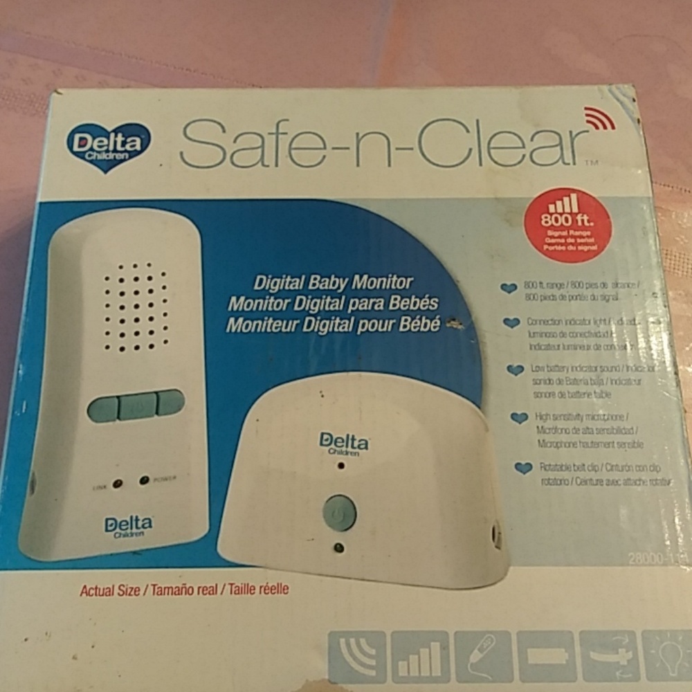 Delta Safe and clear baby monitor
